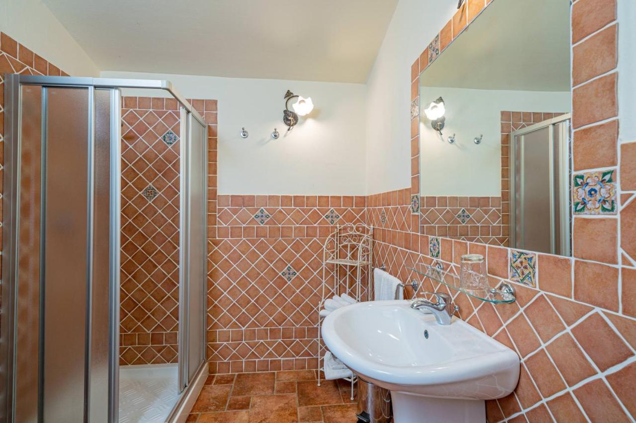 Borgo Alba Barona Turismo Rurale Golfo Aranci Exterior photo